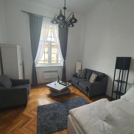 ☆ Bulevard Apartments ☆ 阿拉德 外观 照片